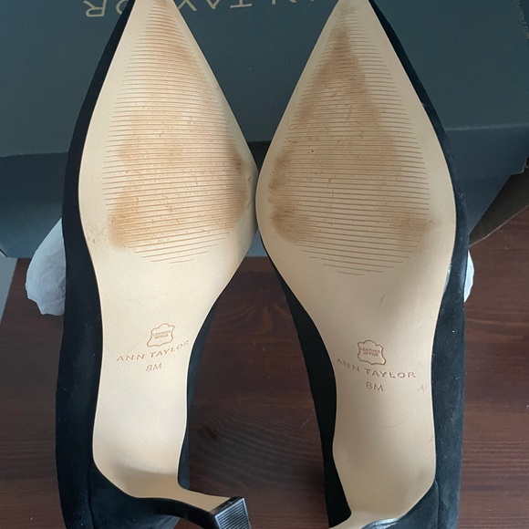 Ann Taylor Heels - Picture 4 of 4